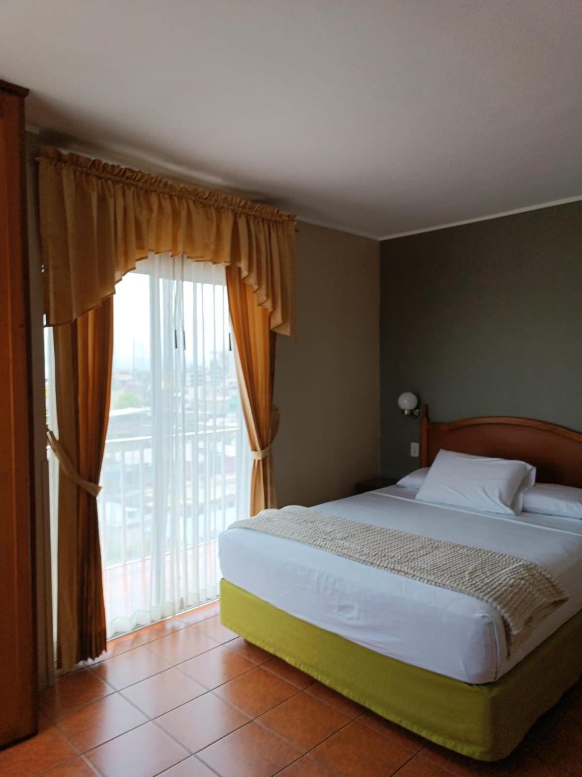 Grand Hotel Americano Machala Exterior photo